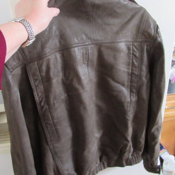Vintage | Berman’s Leather Bomber Jacket size 42 mens - Picture 6 of 7